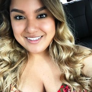 Meet your Posher, Elseida